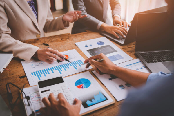 business brain storm meeting presentation Team discussing roadma